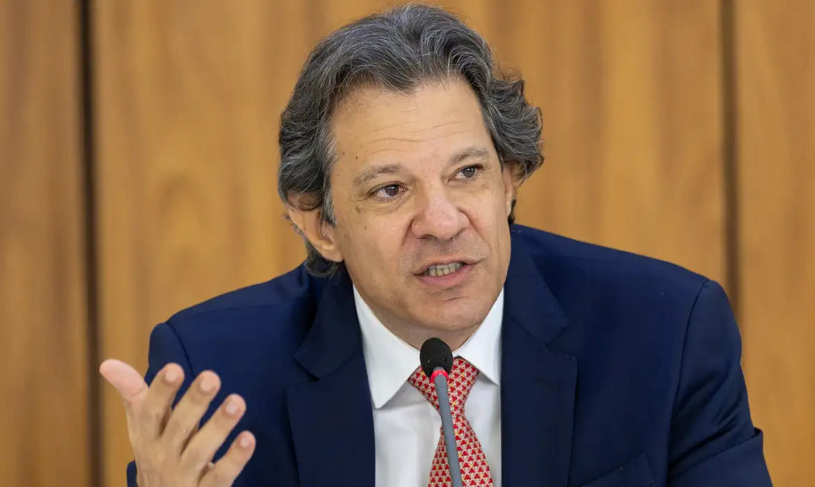 Haddad conta detalhes sobre ligação entre Lula e Trump