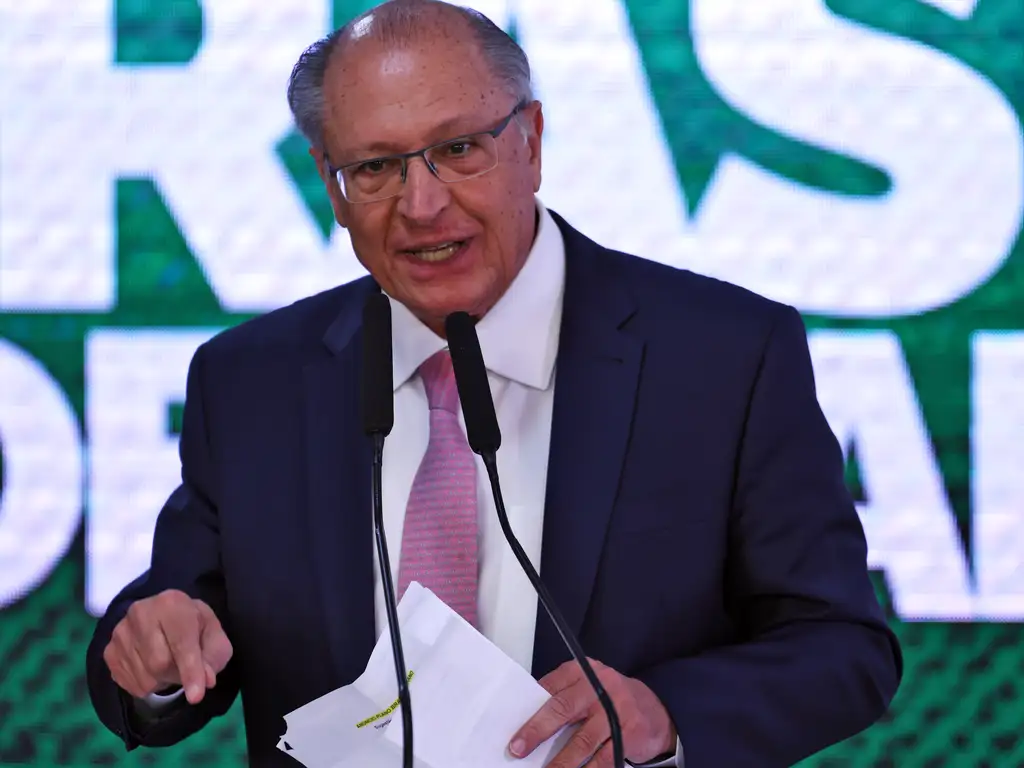 Ele afirmou que a busca por saldos positivos nas contas públicas não deveria ser um debate entre esquerda e direita, pois se trata de uma simples questão de matemática. José Cruz/Agência Brasil 