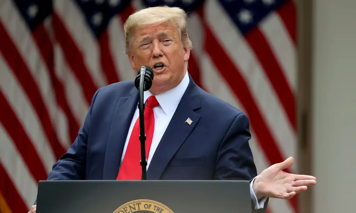 Trump afirmou que o Brasil dificultou a negociação comercial com o país norte-americano e que, por isso, foi taxado