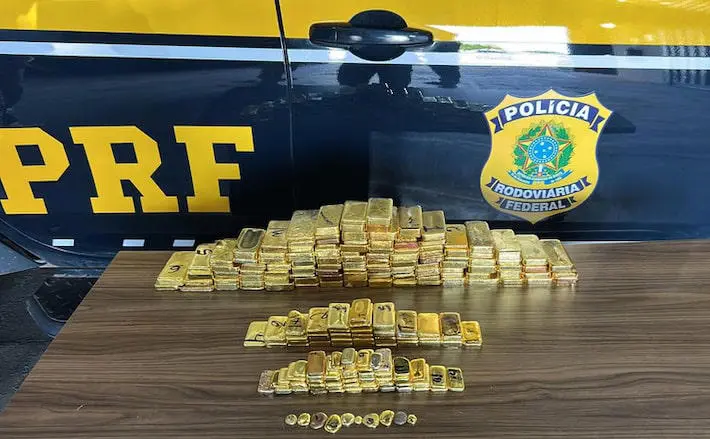 homem é preso com R$ 60 milhões em barras de ouro