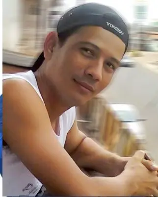 Tecladista é esfaqueado 25 vezes e versão do acusado intriga polícia