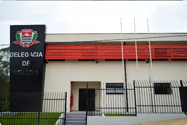 Advogada denuncia agressão de colega durante cumprimento de liminar em SP (Foto: Divulgação PC Mairinque)