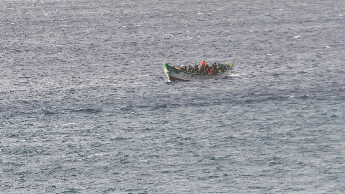 Embarcação com 140 migrantes afunda e deixa dezenas de mortos na costa da Mauritânia