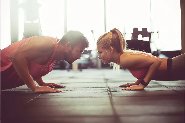 Os melhores exercícios para melhorar seu desempenho na cama (Foto: Getty Images/iStockphoto) 