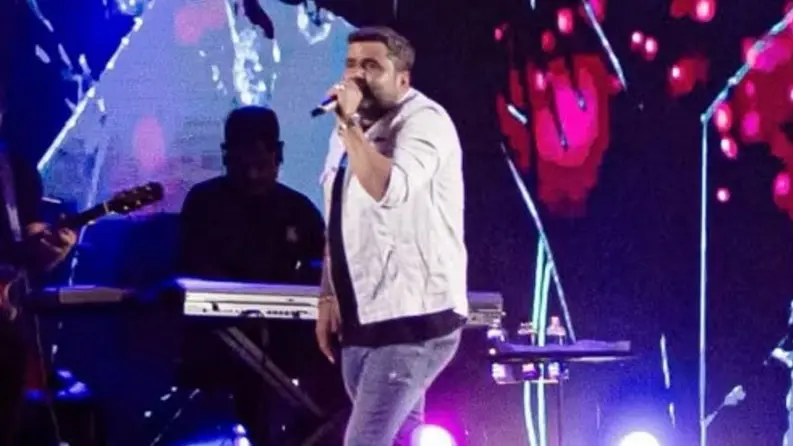 Cantor sertanejo é preso antes de fazer show em BH; veja quem é