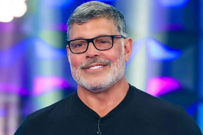 Justiça bloqueia contas de Alexandre Frota, mas encontra apenas R$ 0,90