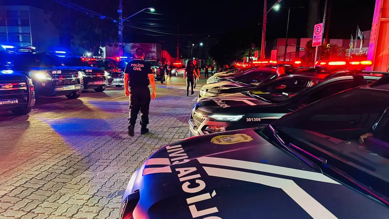 Operação em três estados do Nordeste resulta no cumprimento de 88 mandados de prisão contra integrantes de facção no CE