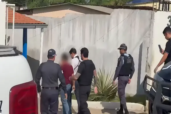 Professor é afastado por importunação sexual de 22 alunas de 11 anos (Foto: Divulgação/PC-AM)
