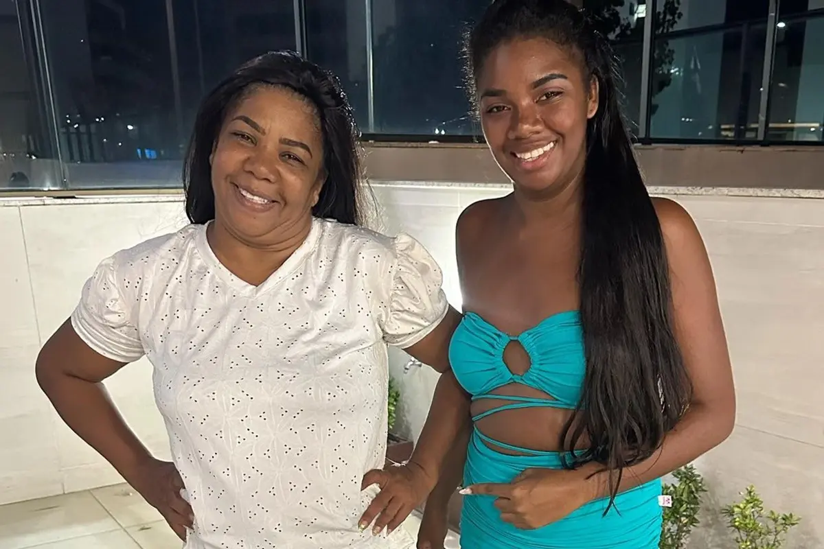 Mãe de Raquel Brito se revolta e amaldiçoa jornalistas após nova polêmica da filha (Foto: Reprodução/Redes sociais)