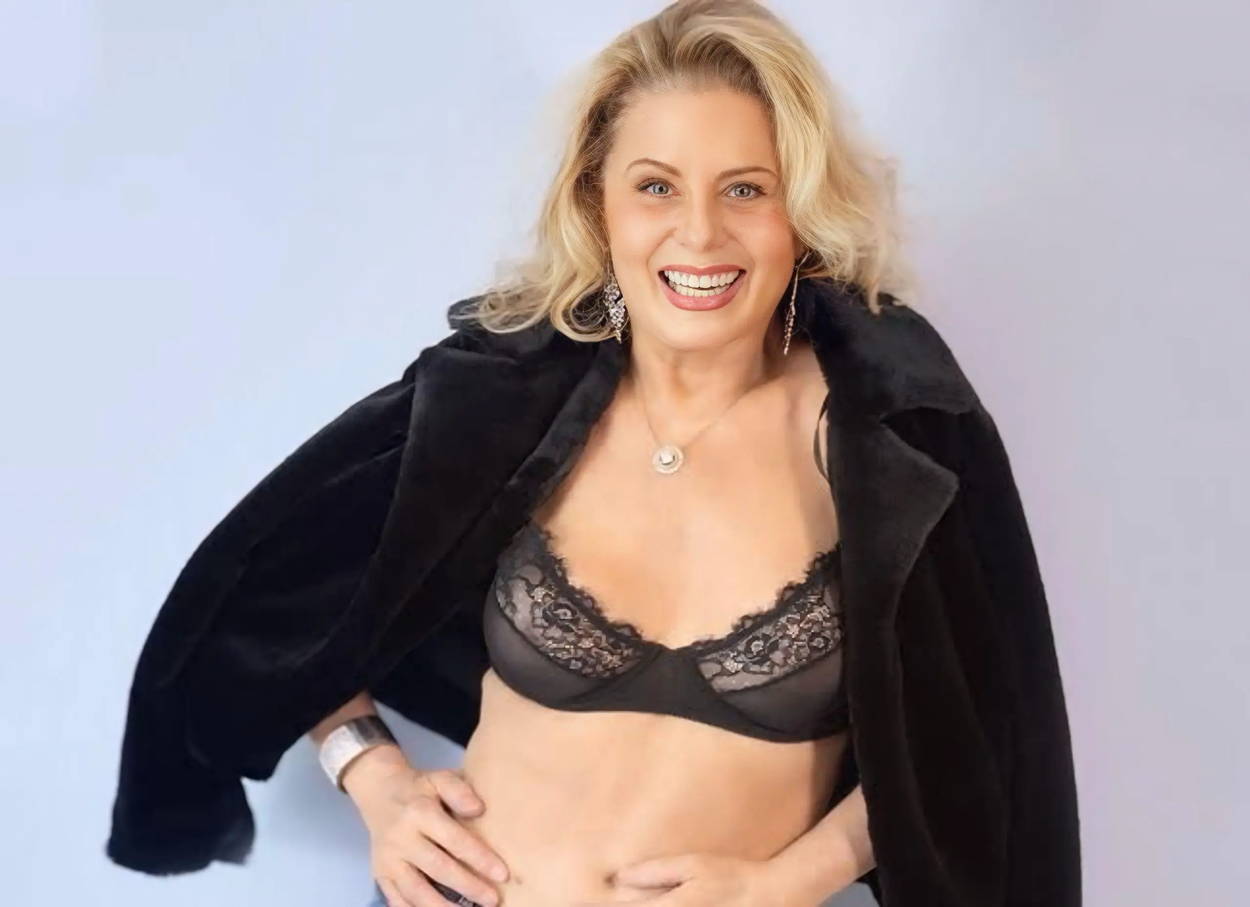 Masturbação Feminina: Sexóloga desmistifica tabu imposto pela sociedade