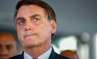 PGR vê perigo de fuga de Bolsonaro, mas discorda de vigilância policial interna