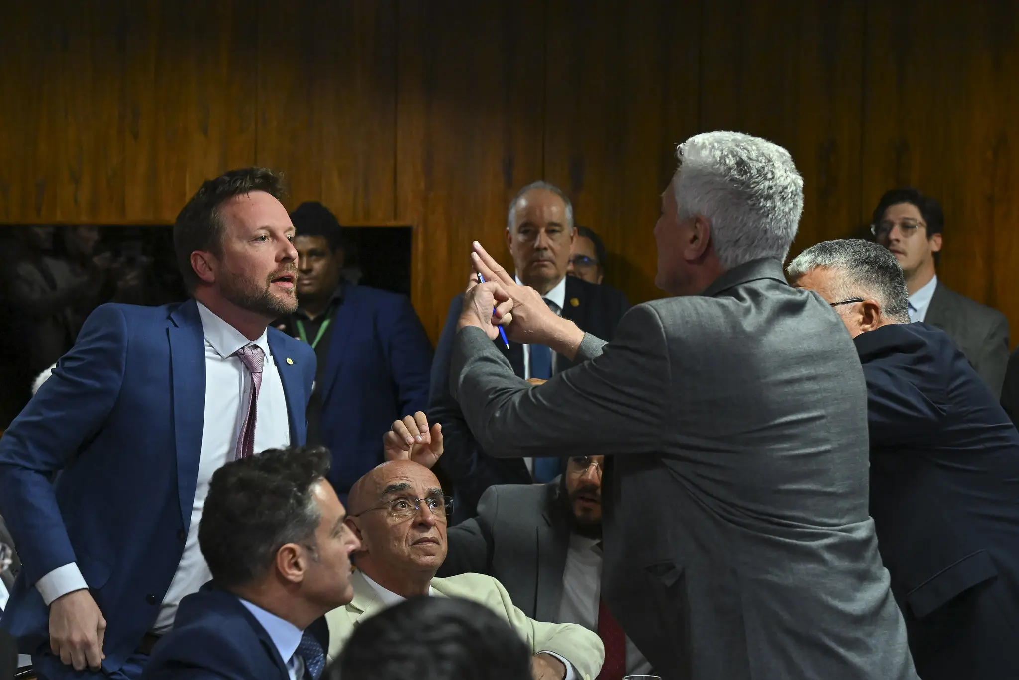 Sessão da CPMI do INSS é marcada por bate-boca entre deputados (Foto: Jefferson Rudy/Agência Senado)