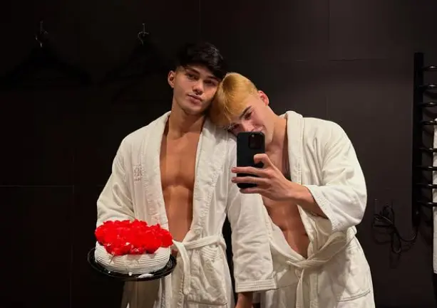 Vaza novo flagra de Caio e Luan juntos em aeroporto