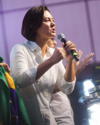 Vereador que chamou Michelle Bolsonaro de ‘quenga’ será expulso do PL
