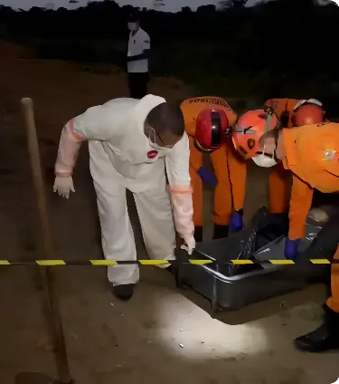 Cadáver de homem que usava tornozeleira eletrônica é encontrado (Foto: CBM-AL)