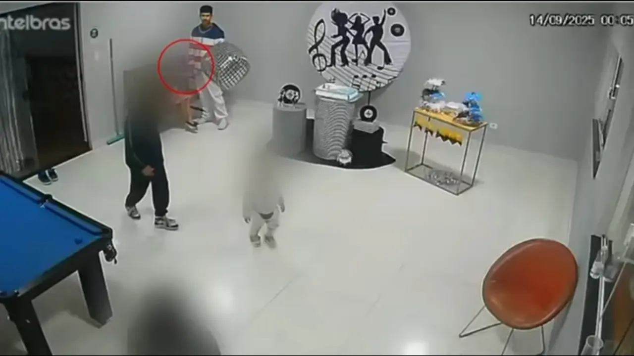 Suspeito abusa de criança durante festa familiar. (Reprodução)