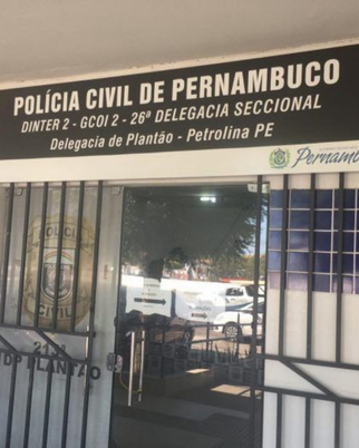 Criança é torturada pelo próprio pai com fios de cobre  (Foto: Reprodução)