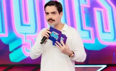 Filho do Faustão choca ao 'dar uma volta' com animal exótico