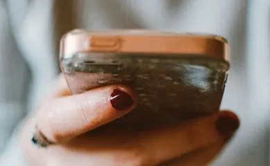 Empresária perde quase meio milhão de reais em golpe de atualização de app