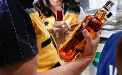 Bar em área nobre de São Paulo é interditado após intoxicações por metanol