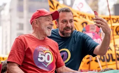 Boulos comunica aliados que vai para o governo Lula