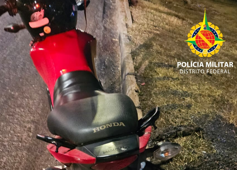 Homem resiste a abordagem, agride policiais e é preso em flagrante (Foto: Polícia Militar)