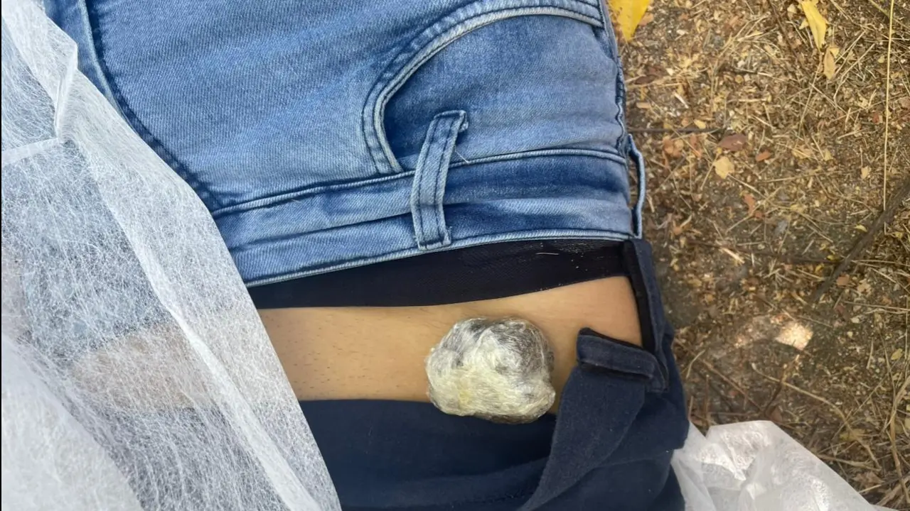 Drogas e balança de precisão foram encontradas na mochila de um dos estudantes mortos, veja