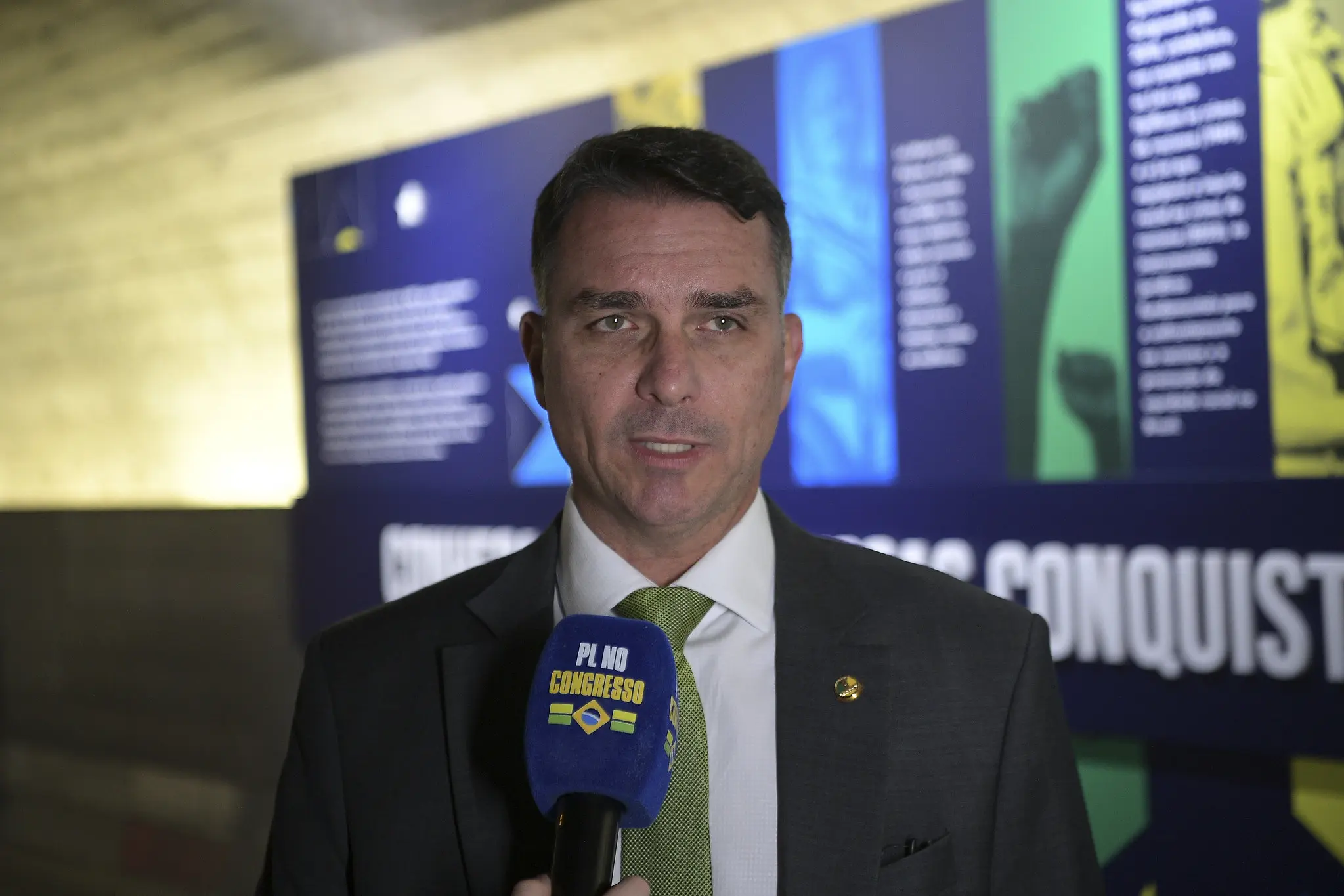 Filho de Bolsonaro projeta 'varrer lulismo' nas eleições de 2026 (Foto: Pedro Franca/Agência Senado)