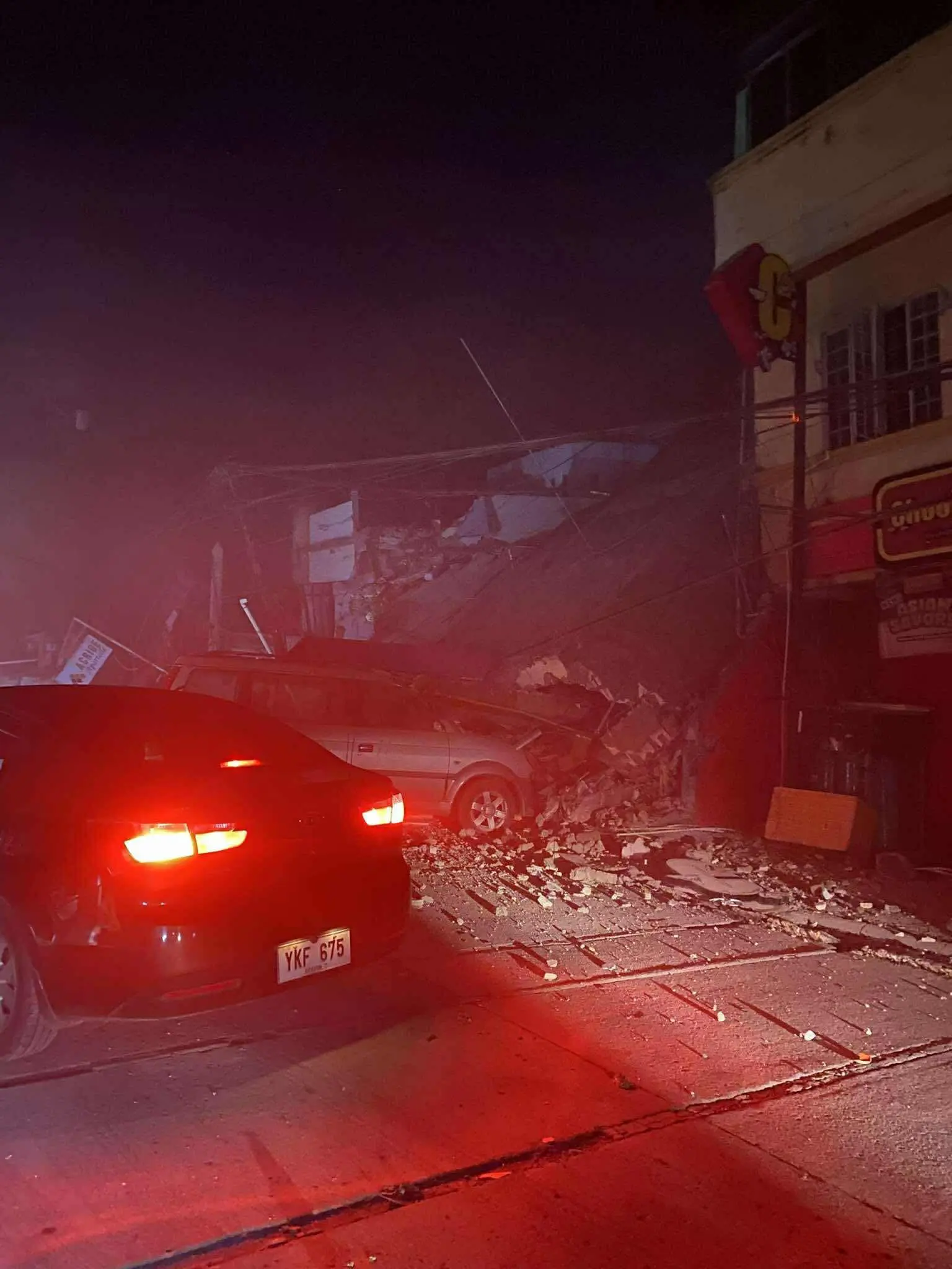 Terremoto de 6,9 graus atinge as Filipinas (Foto: Reprodução/Redes sociais)