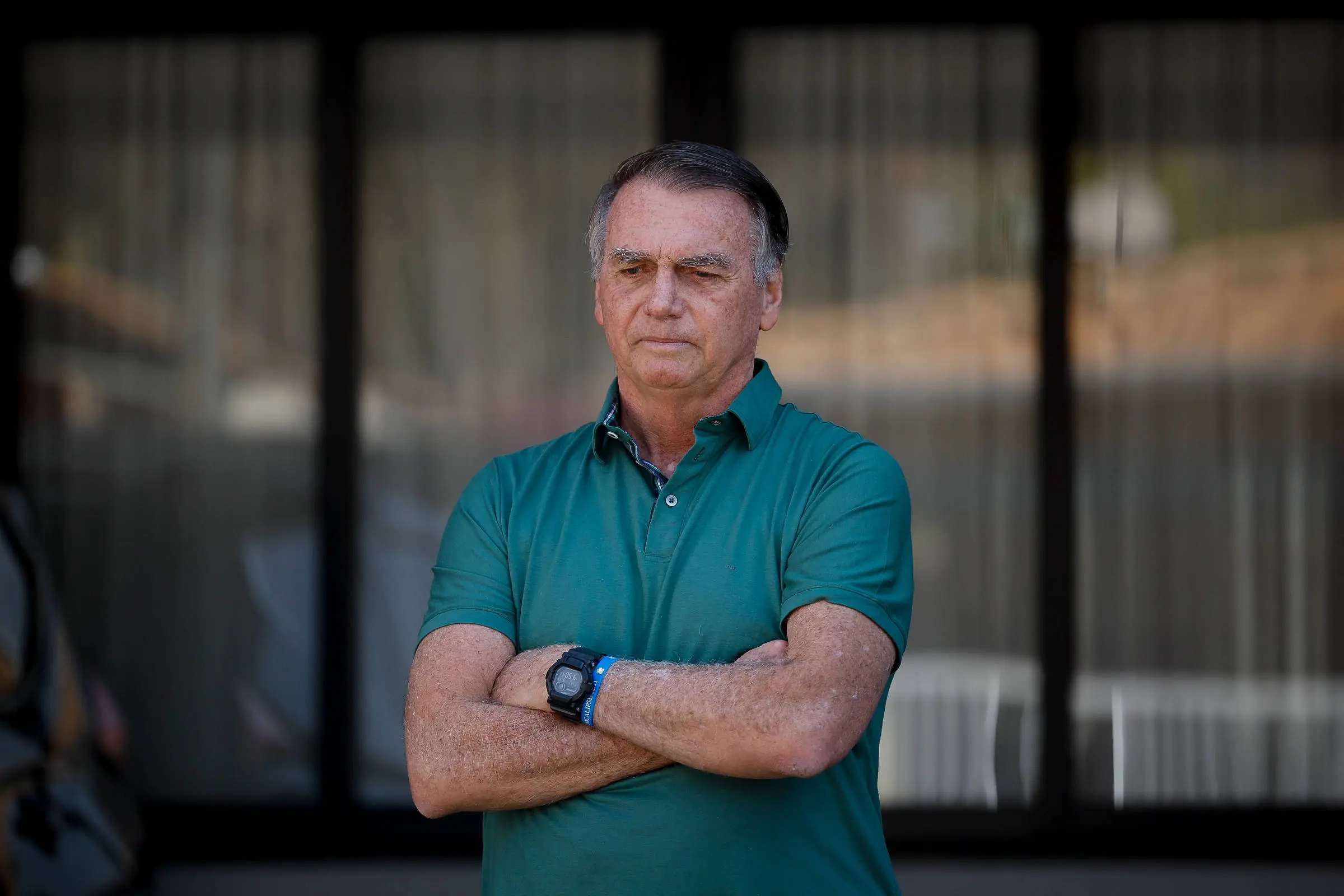 STF estima que Bolsonaro deve começar a cumprir pena em regime fechado até dezembro