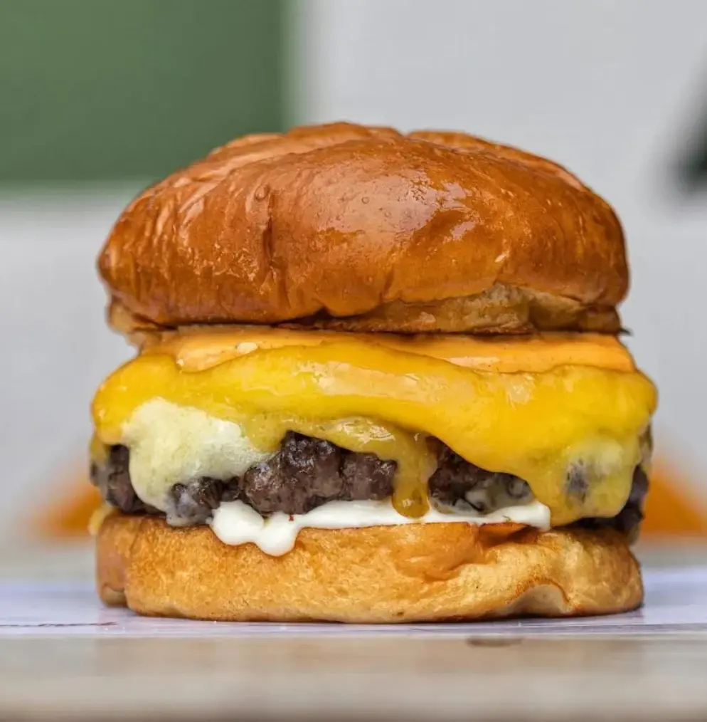 O BacciNotícias conheceu o hamburguer reconhecido como melhor do mundo na Espanha