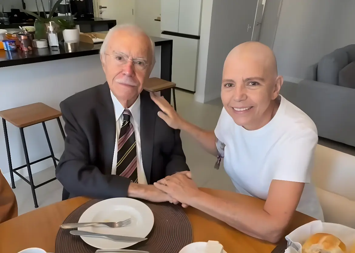 Aos 95 anos, José Sarney surge em vídeo ao lado de filha, diagnosticada com câncer (Foto: Reprodução/Redes Sociais)