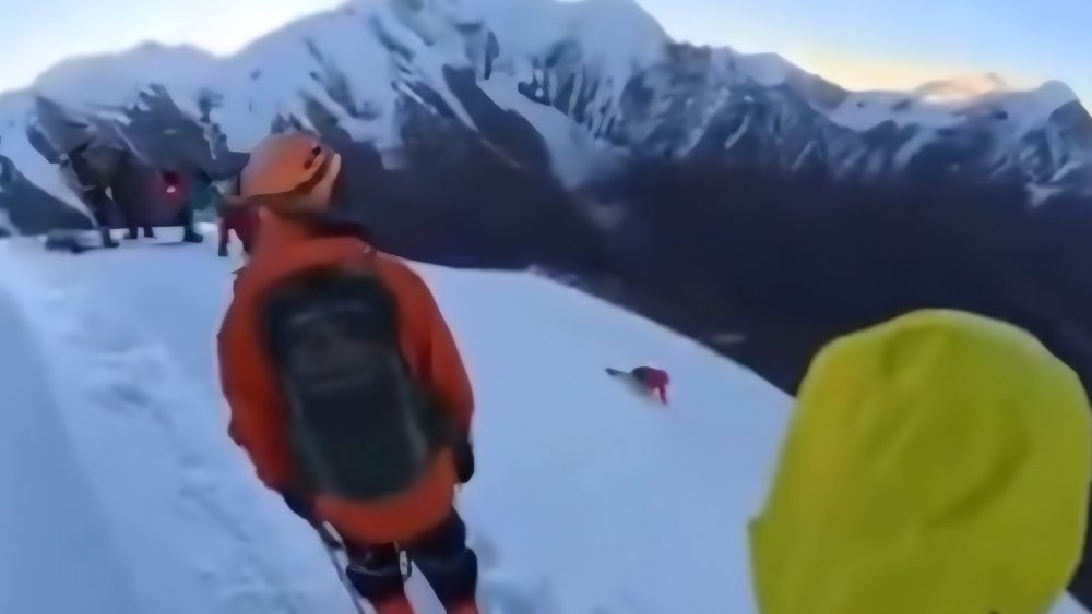 Queda de alpinista ao tirar selfie: veja os erros que podem ter levado ao acidente