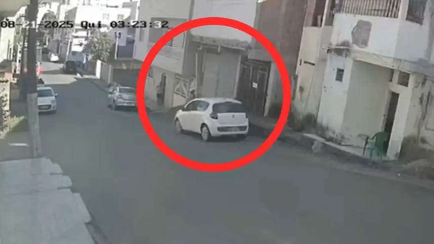Veja o momento que homem atropela ex na frente dos filhos; vídeo é chocante