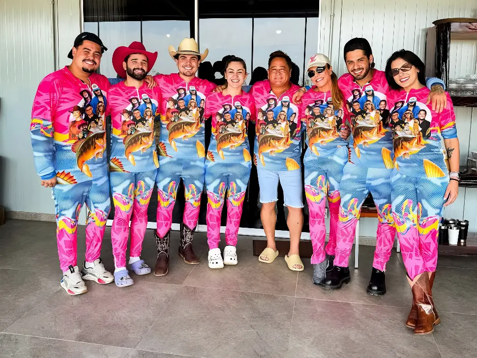 Viagem em família de Ana Castela e Zé Felipe tem até look personalizado (Foto: Divulgação Redes Sociais)