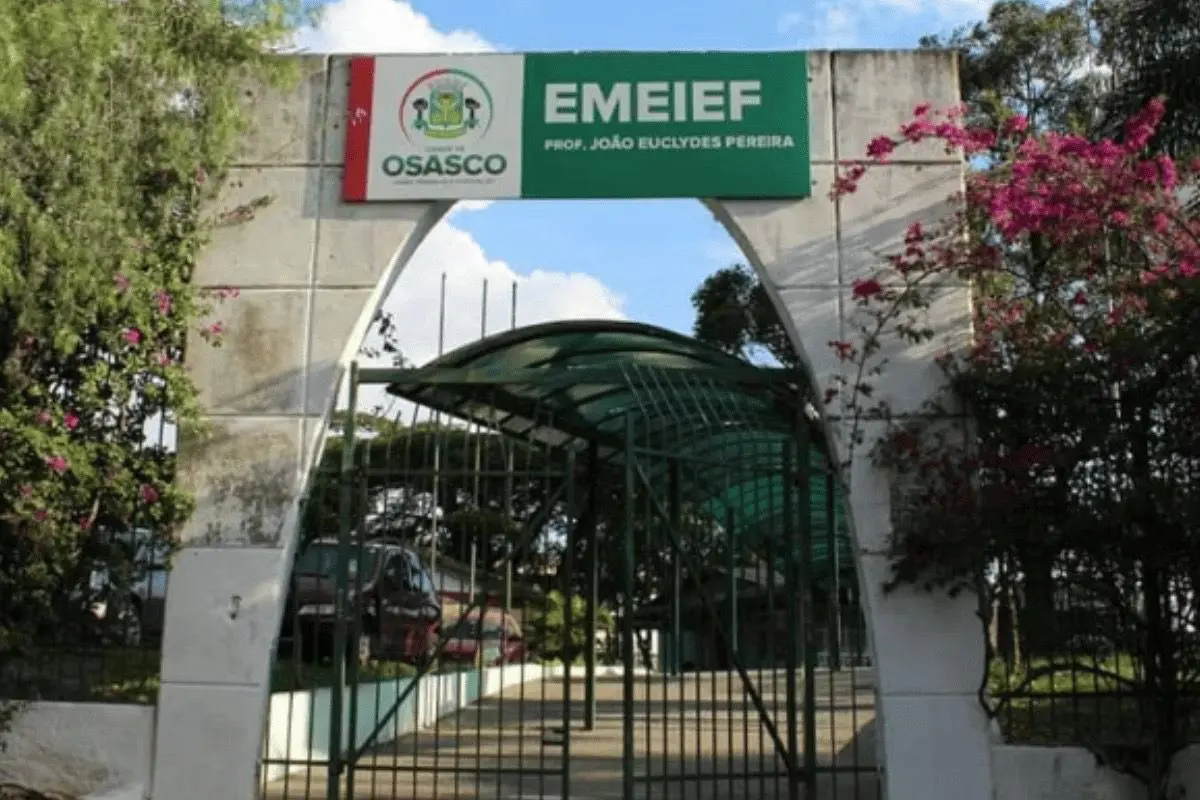 Alunos da EMEF Professor João Euclydes Pereira passaram mal na última terça-feira (26) e tiveram que ser atendidos pelo SAMU. — Foto: Reprodução/Redes Sociais