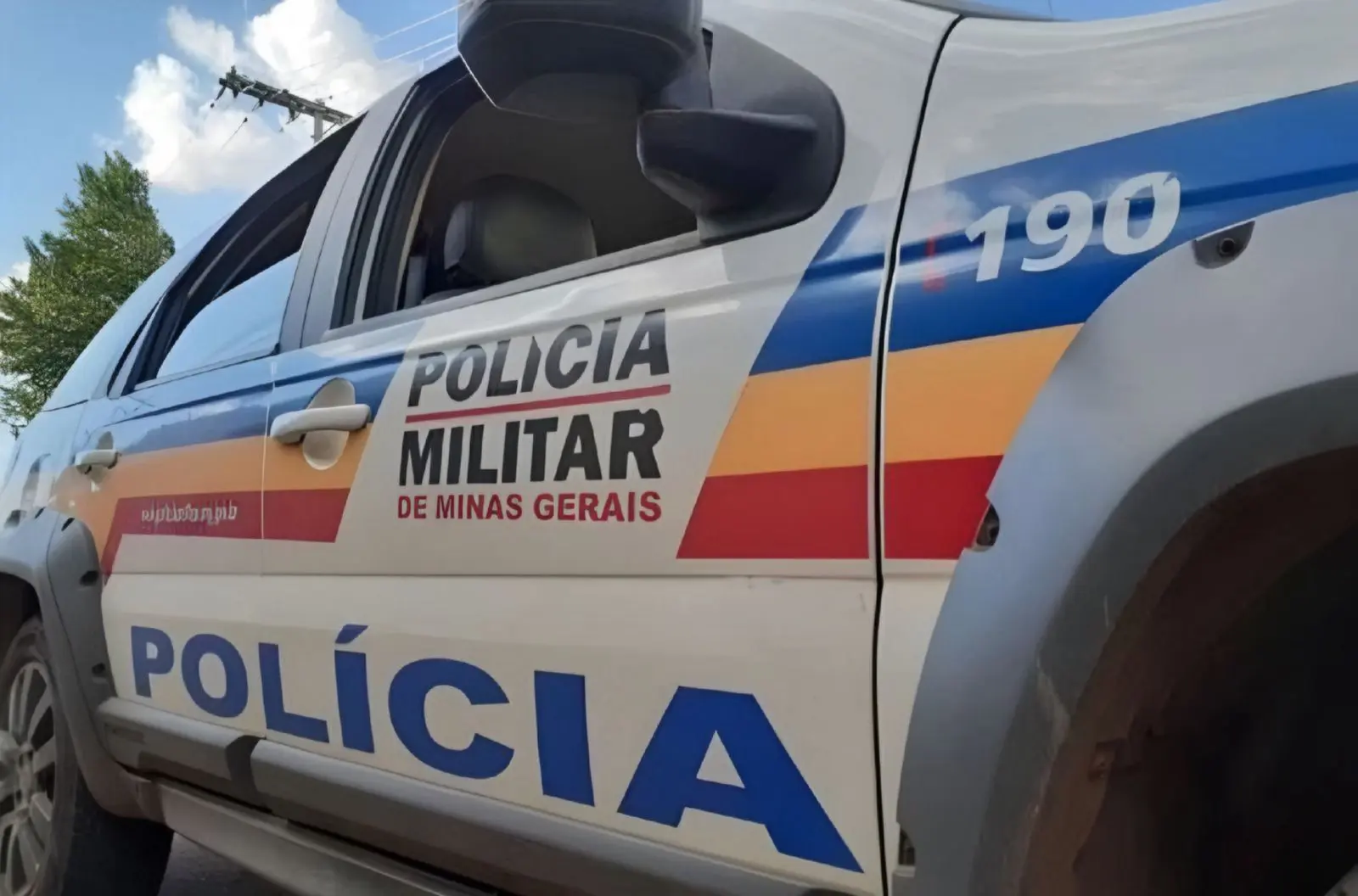 Homem é caçado e preso em canavial após manter adolescente grávida em cativeiro (Foto: Reprodução/Redes sociais)