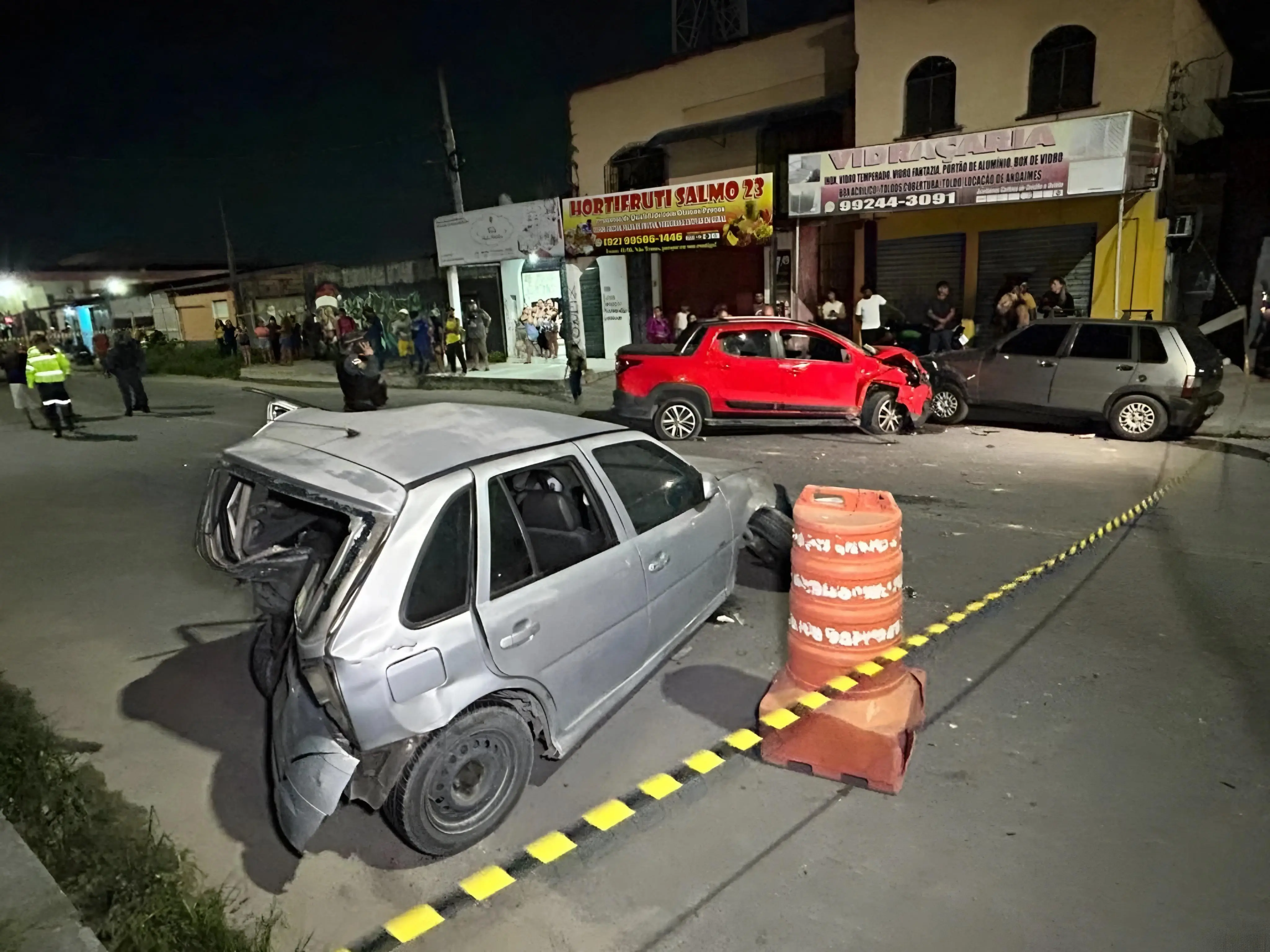 Carro desgovernado atropela e mata idosa (Foto: Reprodução)