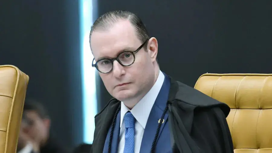 O ministro Cristiano Zanin será responsável por relatar ação que pede a criação de uma CPI para investigar o Banco Master. Foto: Divulgação.