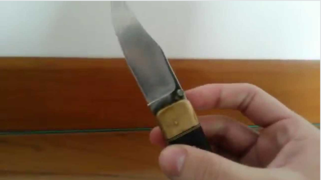 Homem envolvido com o tráfico foi encontrado morto com um canivete cravado na boca. Reprodução redes sociais