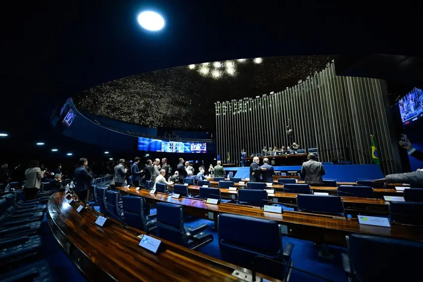 Senado aprova isenção de Imposto de Renda para quem recebe até R$ 5.000