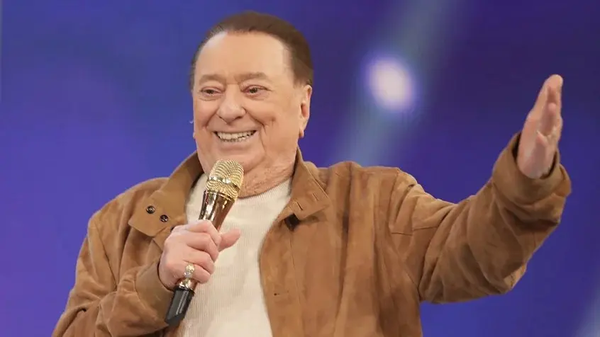 Novo boletim médico de Raul Gil revela estado de saúde