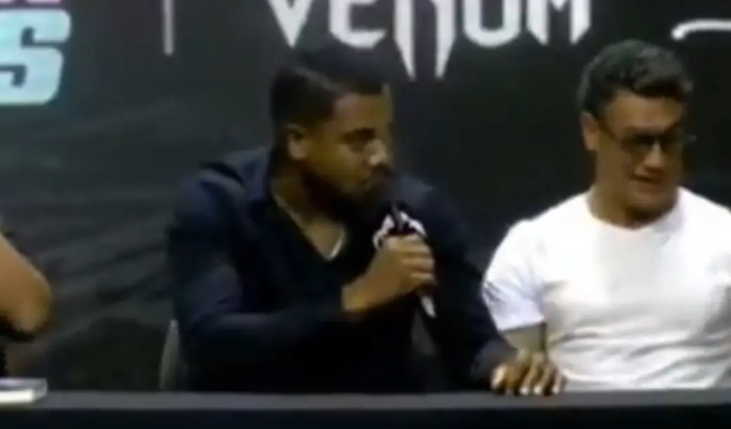 Davi Brito é acusado de homofobia contra Sacha Bali (Foto: Reprodução)