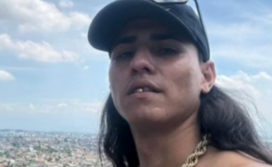 Vaza foto de ‘Cabeludo da Penha’ vestido com roupas de guerra antes de megaoperação no Rio