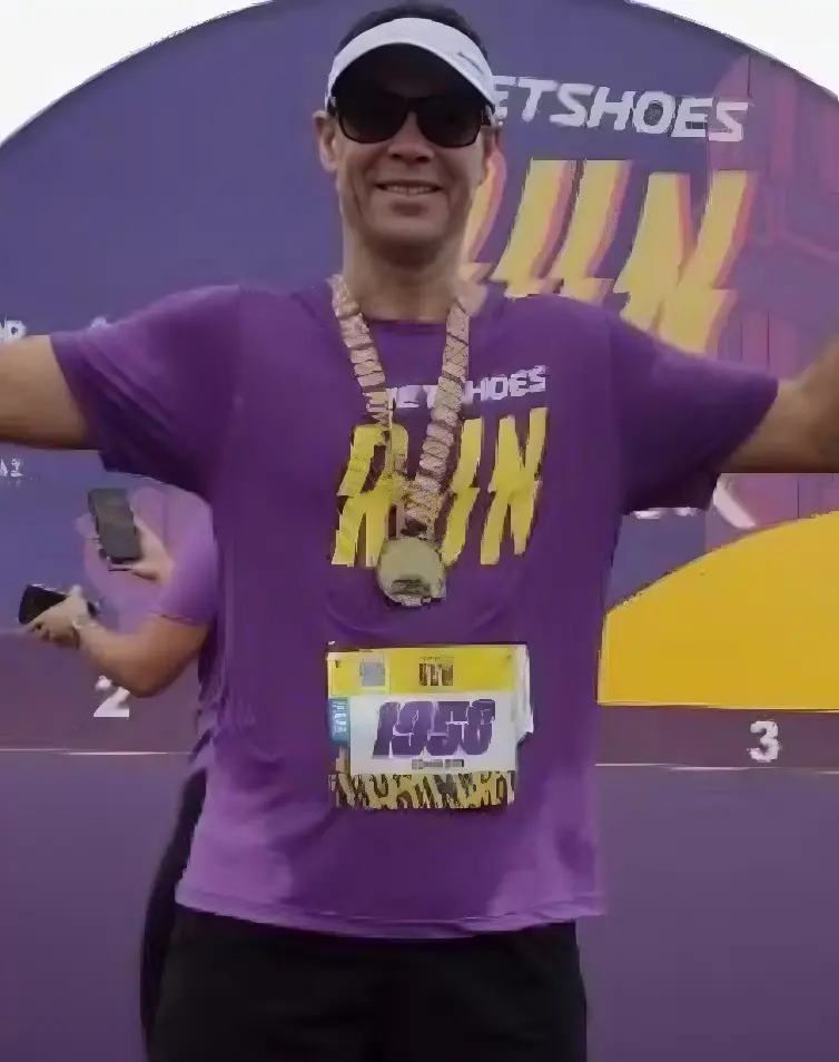 Homem é atropelado enquanto corria próximo de prova de atletismo  (Foto: Reprodução/Redes Sociais)