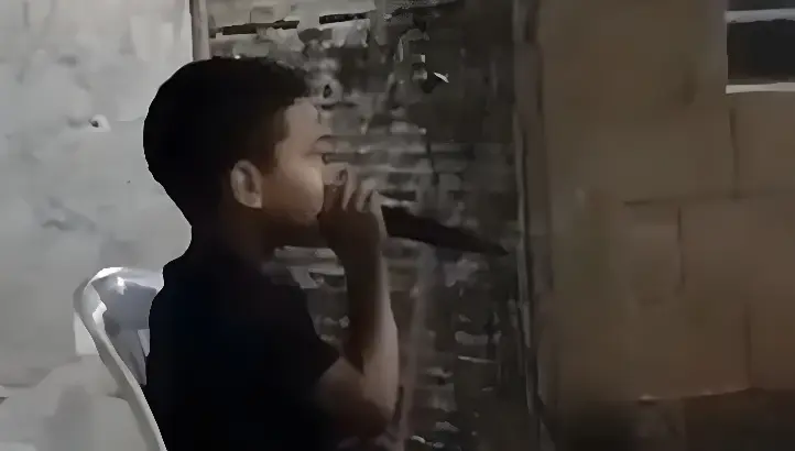 Dias antes de morrer, menino morto pela mãe foi gravado cantando gospel