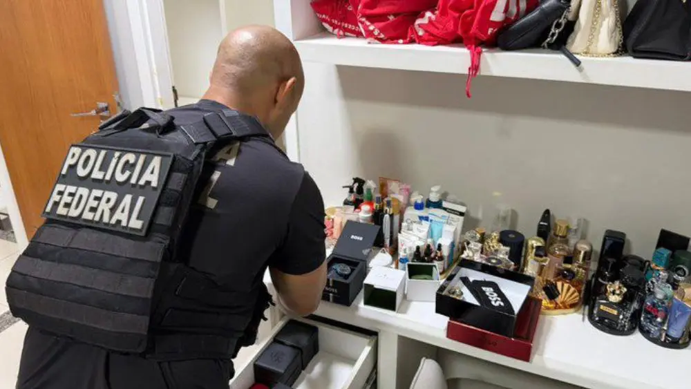 Chefe de facção criminosa fez plásticas para fugir da PF; veja fotos