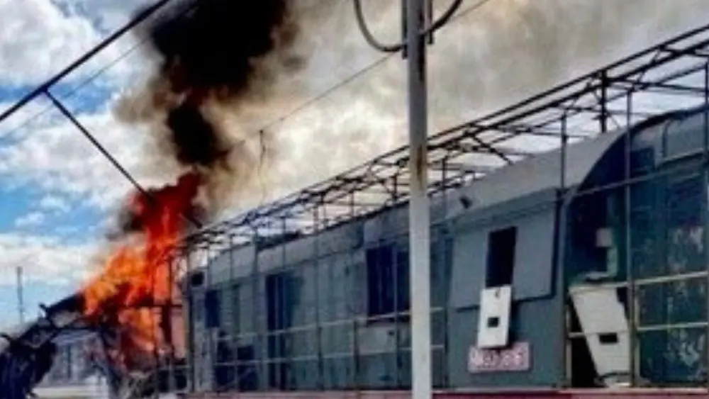 Rússia ataca estação de trem na Ucrânia com drone e deixa feridos; veja o vídeo