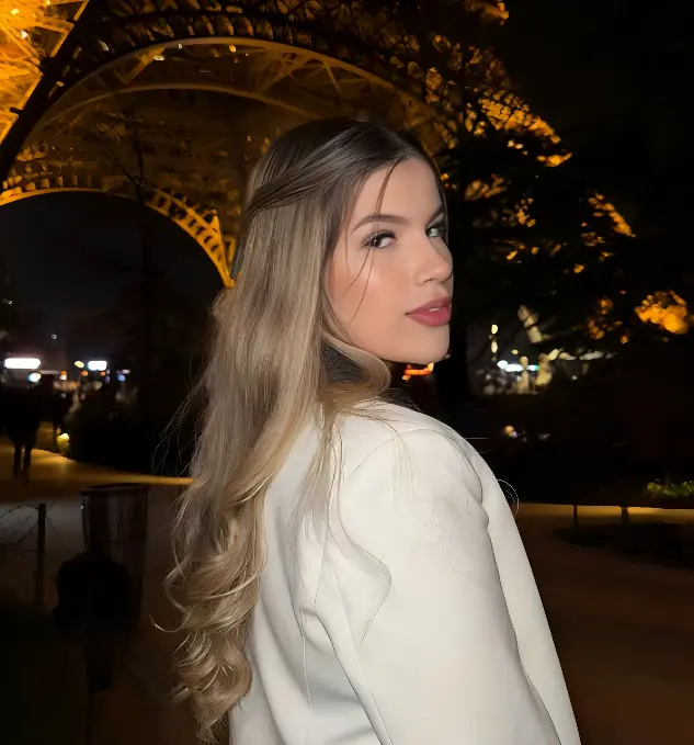 Influenciadora responsabiliza ex de ter transmitido infecções sexualmente transmissíveis (Foto: Instagram Isabelli Mafra)
