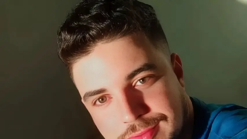 A vítima foi identificada como Ian Rodrigues Antunes Caldeira (Foto: Redes Sociais)